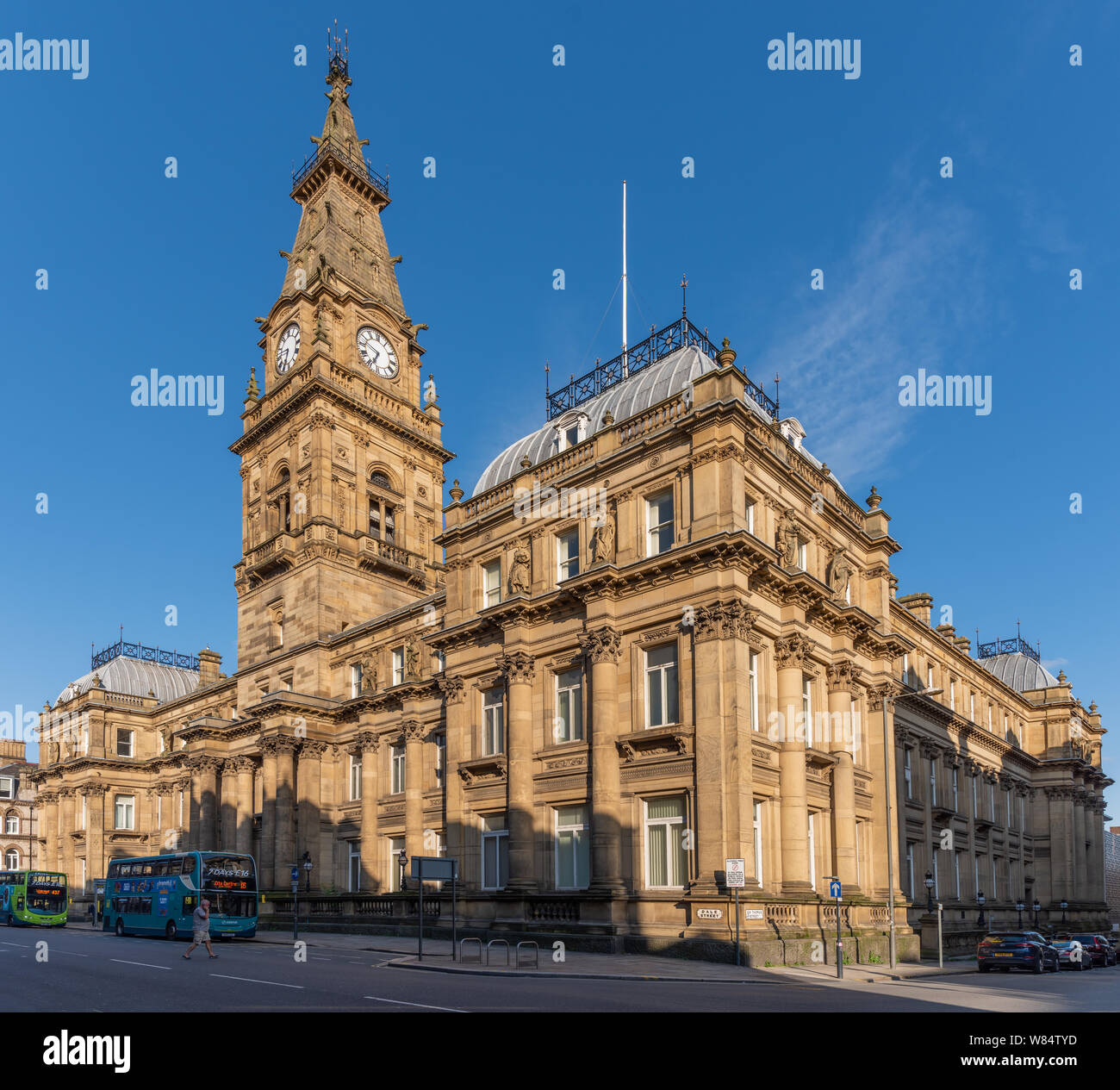 Aloft Liverpool by Marriott, Liverpool. Precedentemente noto come il Royal Insurance Building Foto Stock