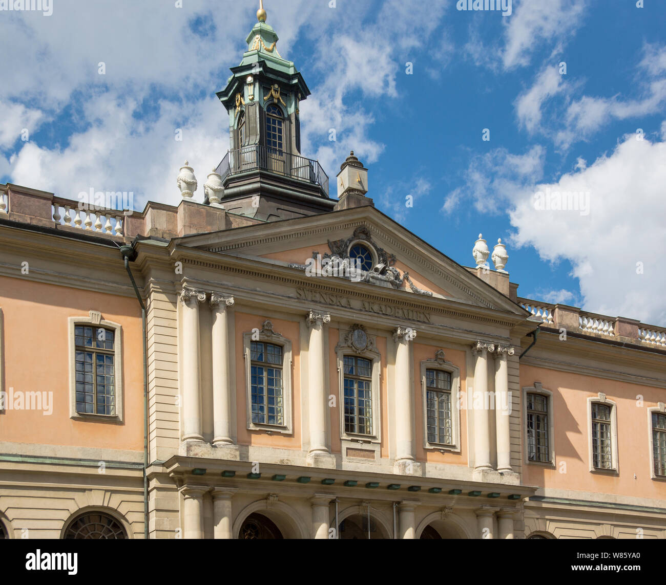 Stoccolma.Svezia.edificio dello Stock Exchange 1773 1776. Stortorget Square.area conosciuta come la Città Vecchia o Gama Stans. Foto Stock