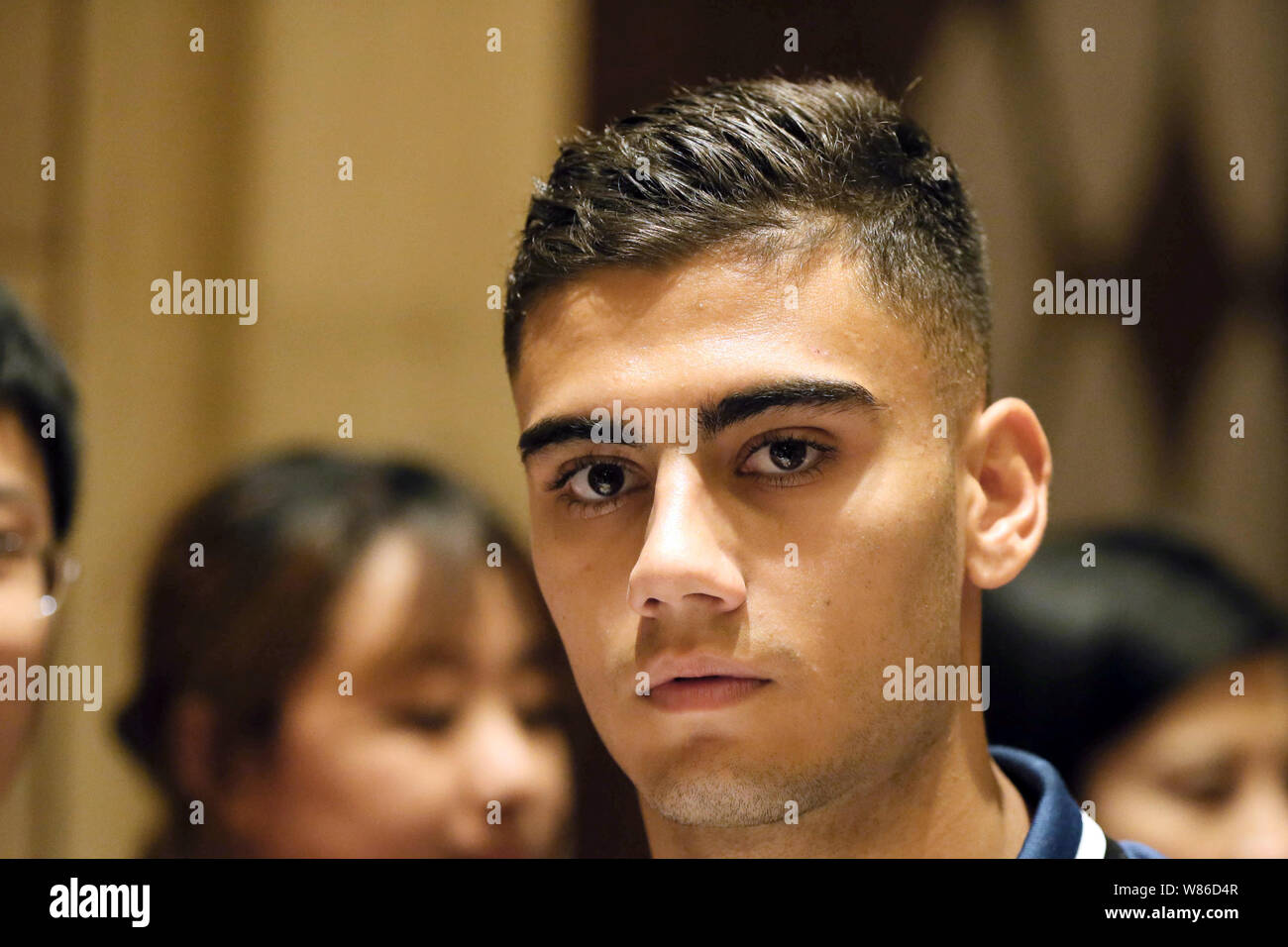 Andreas Pereira del Manchester United arriva per un incontro e saluto in Cina a Shanghai, 20 luglio 2016. Foto Stock