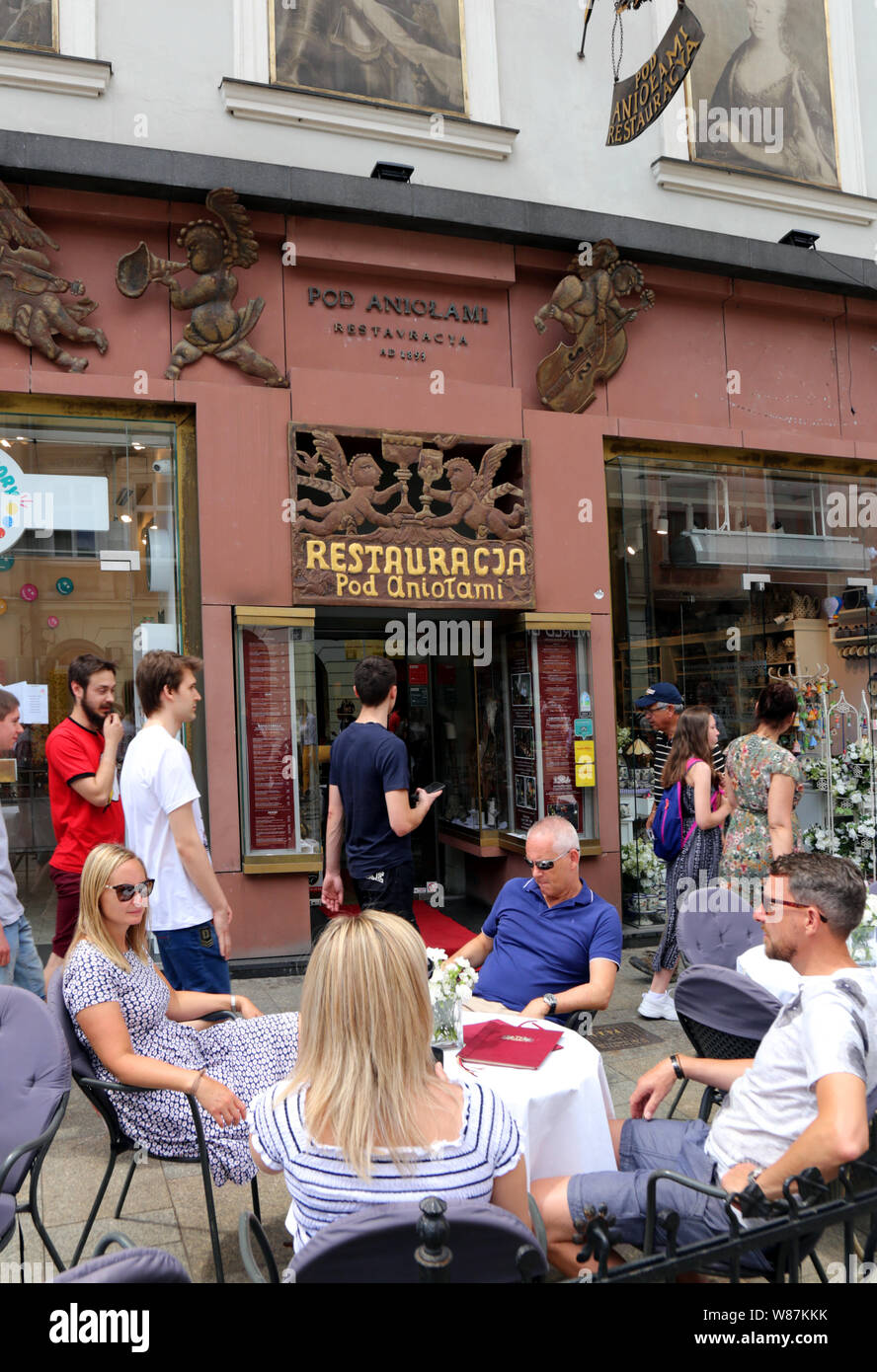 Cracovia. La Polonia. Ristorante giardino a Grodzka Street, nel centro della Città Vecchia. Foto Stock