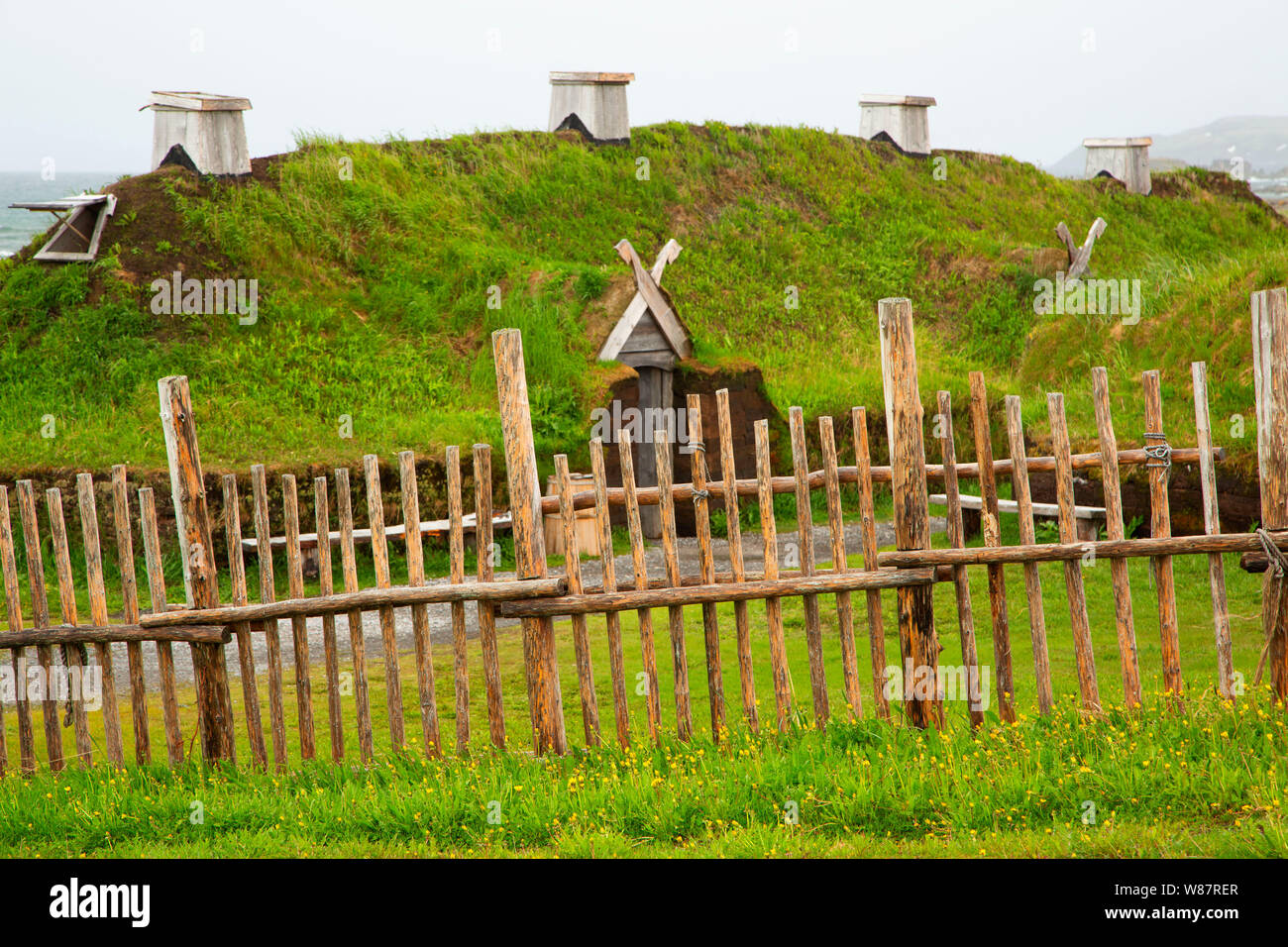 Ricostruito Norse edificio, l'Anse aux Meadows National Historic Site, Terranova e Labrador, Canada Foto Stock