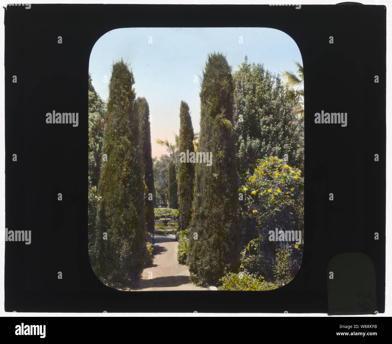 Glendessary, Robert Cameron Rogers house, Glendessary Lane, missione altezze, Santa Barbara, California. Lungo la fontana a piedi Foto Stock