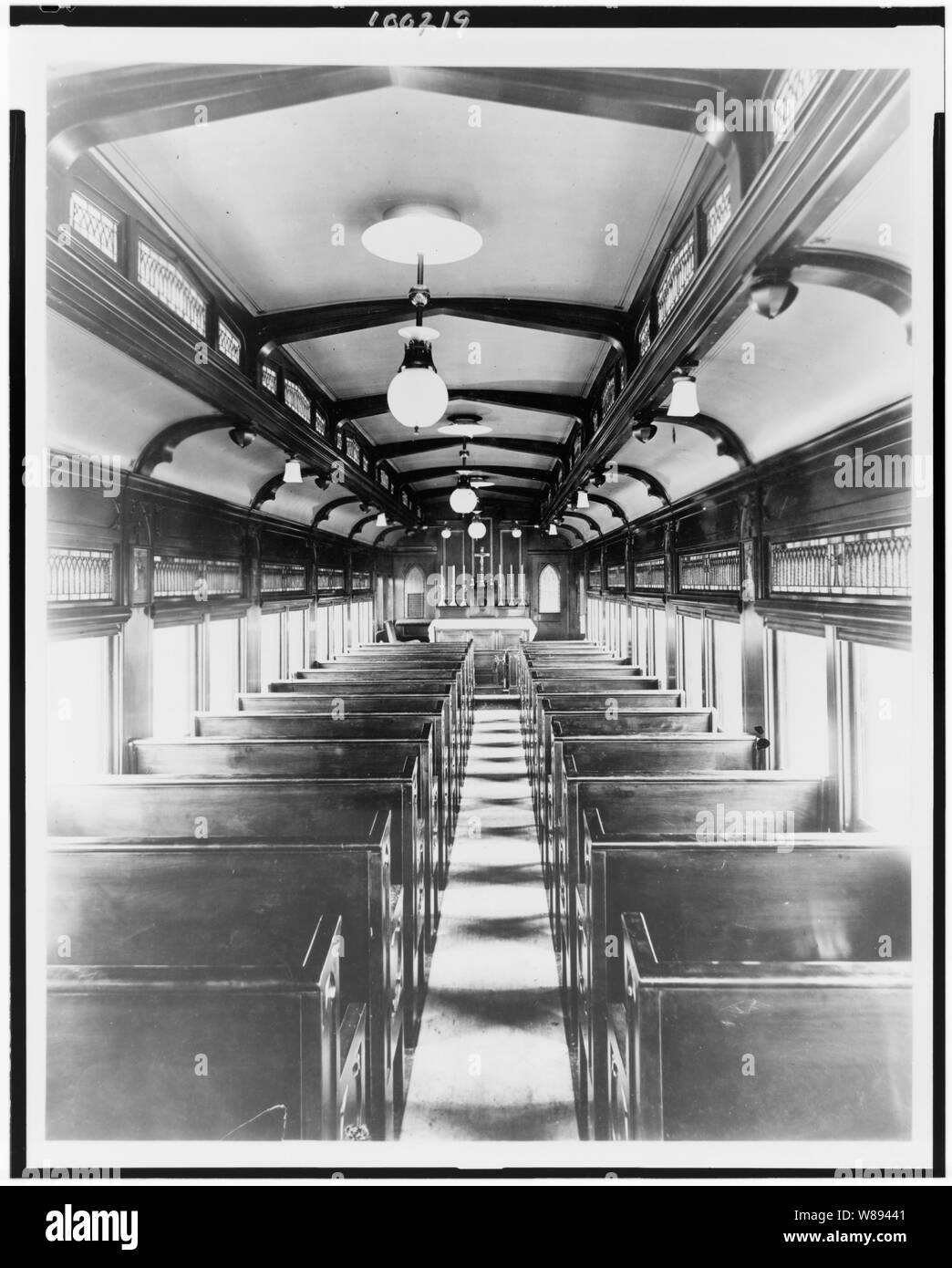 Cattedrale a ruote paga una visita. L'interno della cappella auto san Paolo che viene qui esposte / Foto di F.P. Burke, Chicago. Foto Stock