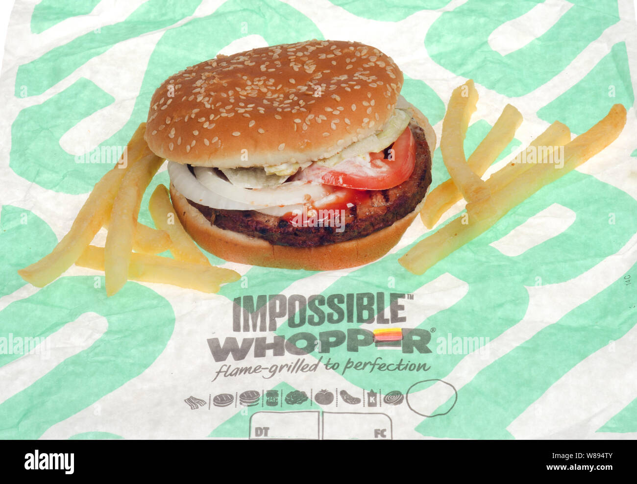 Impossibile Whopper da Burger King, un vegetariano vegetali alimenti a base di burger introdotto attraverso gli Stati Uniti su agosto 08, 2019 Foto Stock