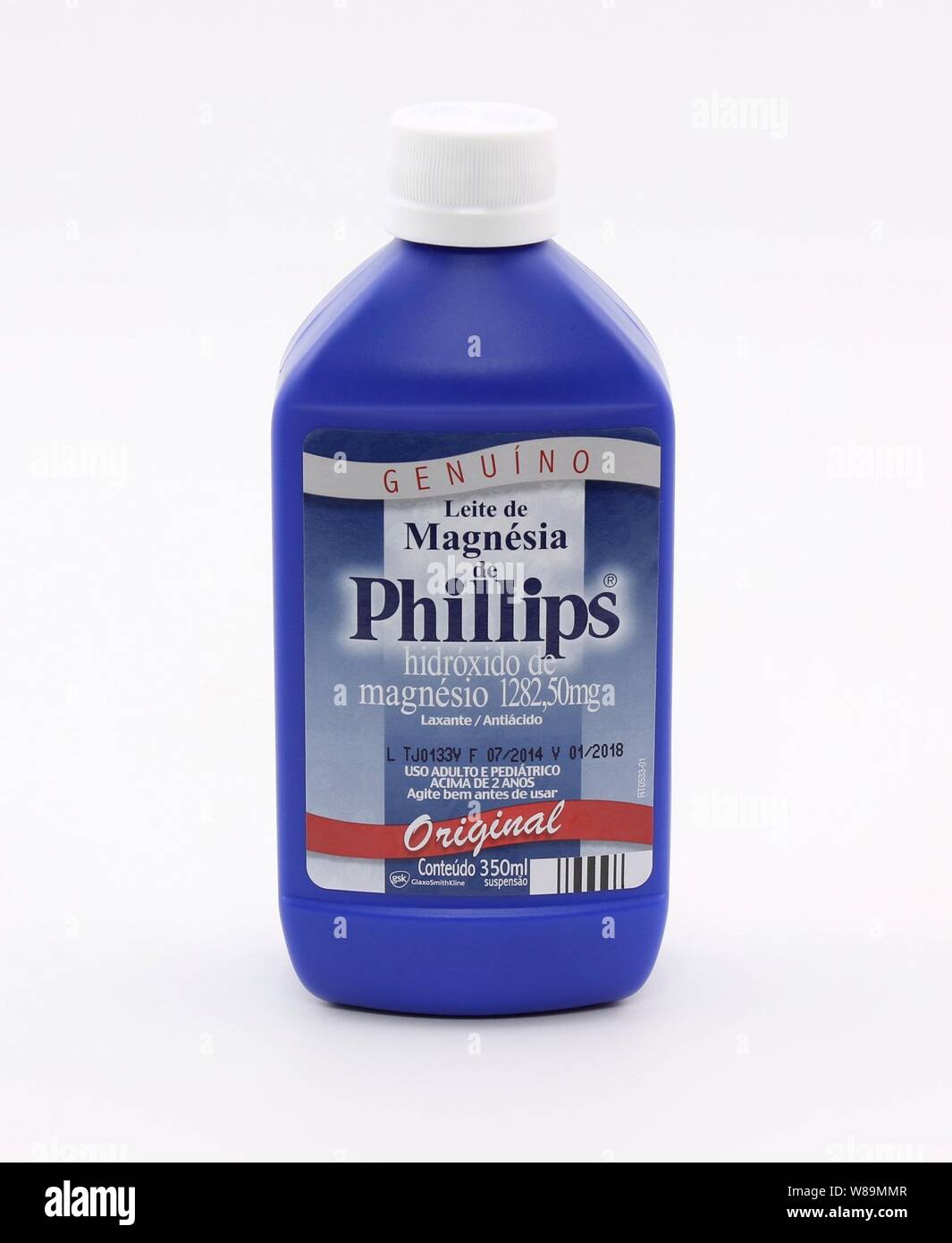 Philips latte di magnesia liquido in bottiglia di plastica Foto stock -  Alamy