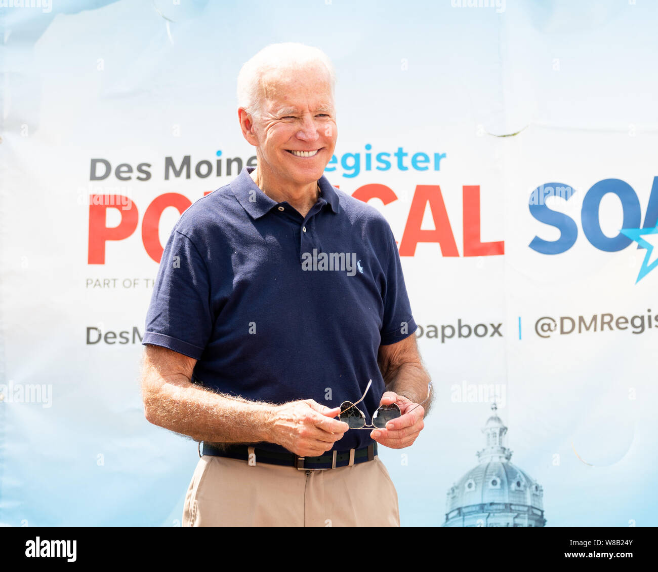Ex Vice Presidente Joe Biden (D) parlando sul Soapbox alla Iowa State Fair di Des Moines, Iowa il 8 agosto 2019. Foto Stock
