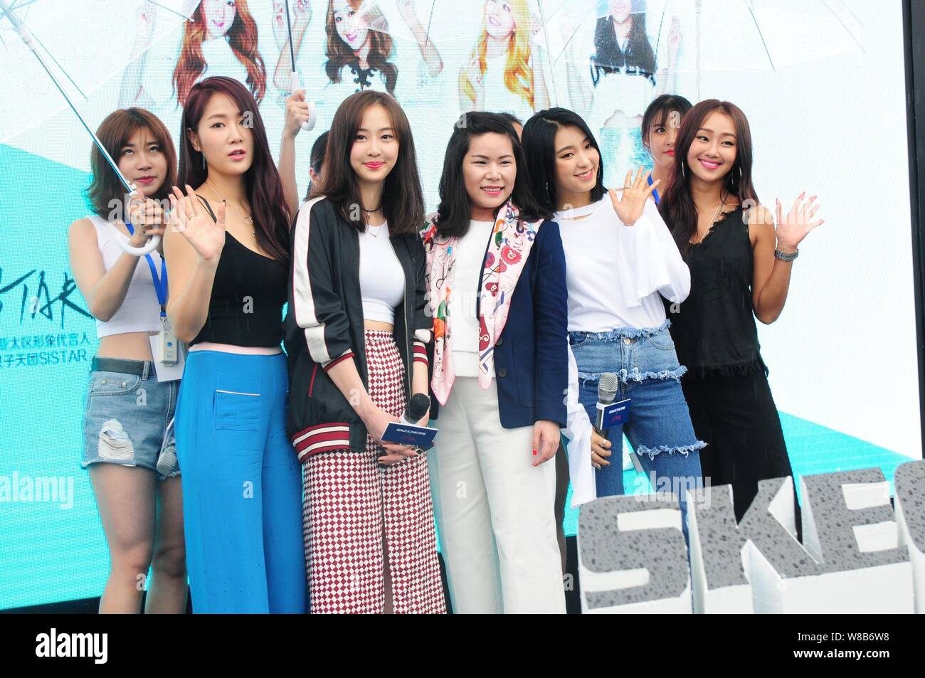 Membri del sud coreano ragazza Sistar gruppo di partecipare ad un