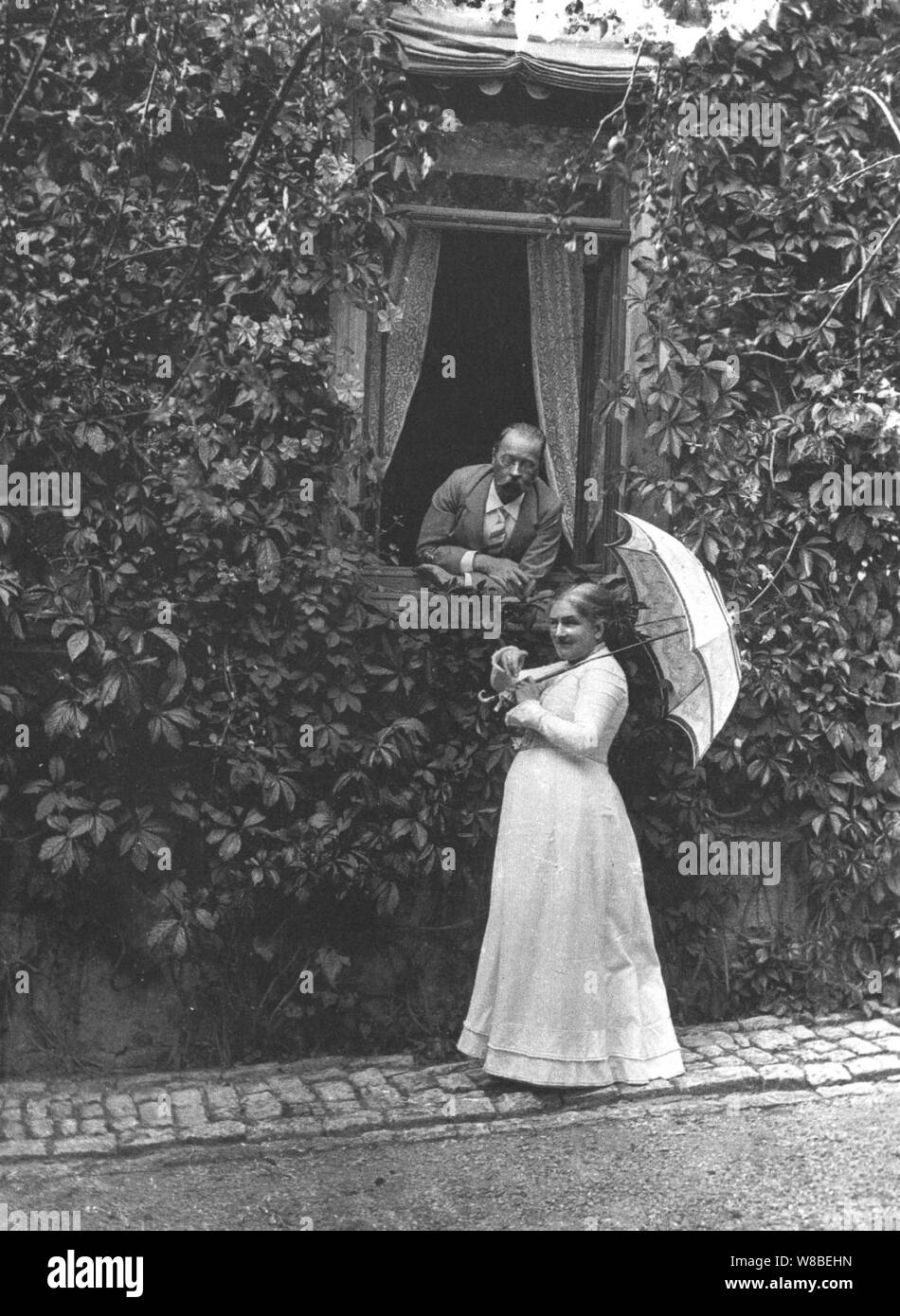 Der Schriftsteller Ernst von Wildenbruch und seine Frau Karolina Maria um 1901. Foto Stock