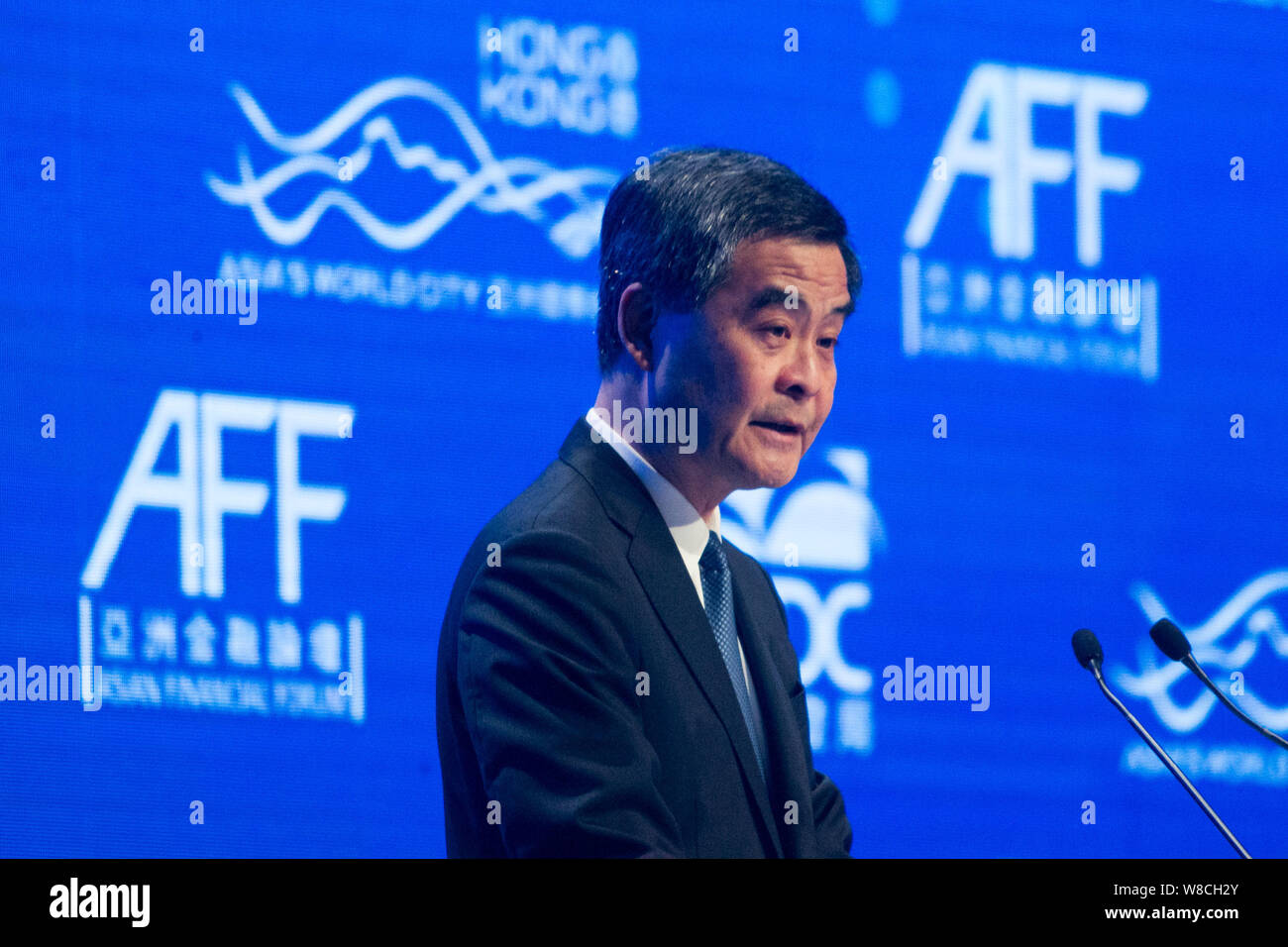 Hong Kong Chief Executive Leung Chun-ying parla all'ottavo Asian Forum finanziario (AFF) a Hong Kong, Cina, 19 gennaio 2015. L'ottava Financi asiatica Foto Stock