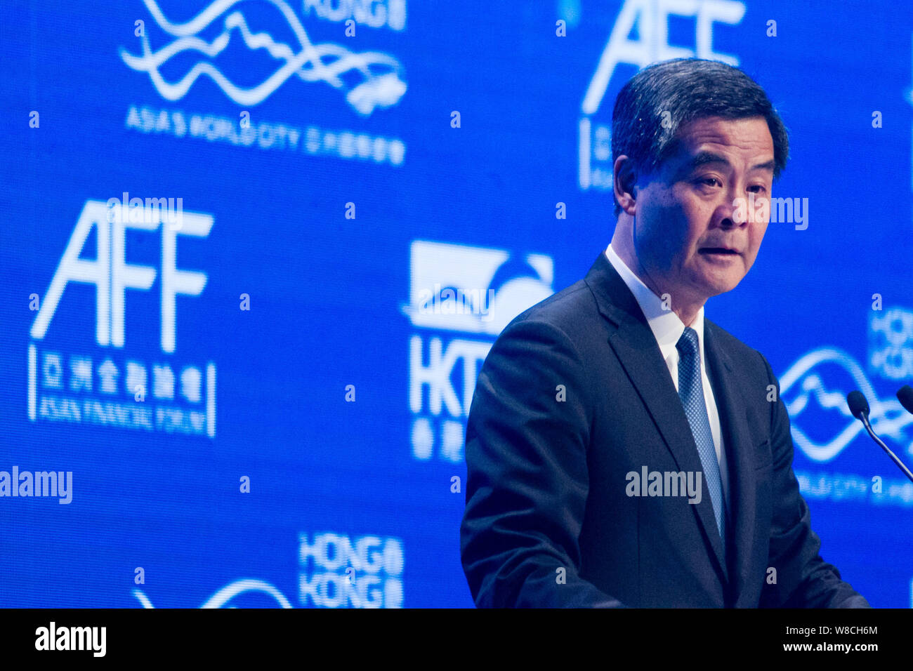 Hong Kong Chief Executive Leung Chun-ying parla all'ottavo Asian Forum finanziario (AFF) a Hong Kong, Cina, 19 gennaio 2015. L'ottava Financia asiatica Foto Stock