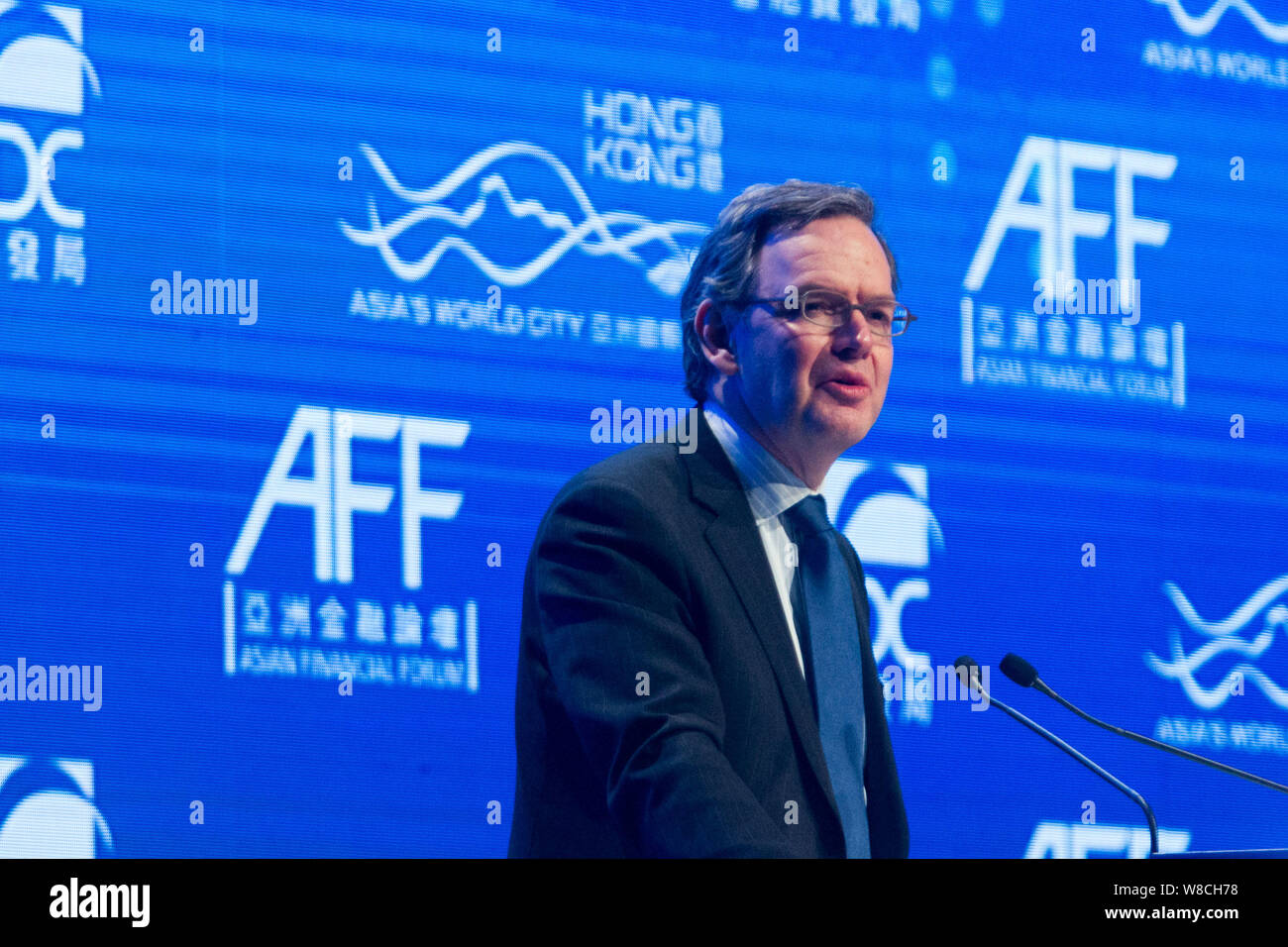 Steven Maijoor, Presidente della European Securities and Markets Authority (ESMA), parla all'ottavo Asian Forum finanziario (AFF) a Hong Kong, Cina, 19 Ja Foto Stock