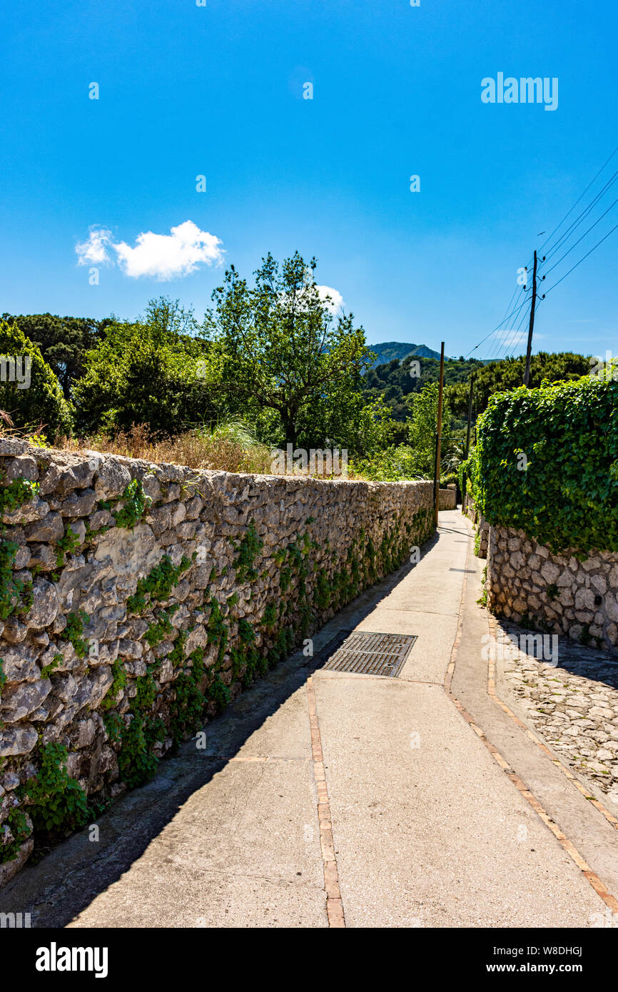 L'Italia, Capri, il percorso che conduce alla Villa Jovis Foto Stock