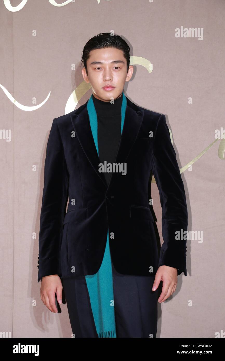 Corea del Sud attore Yoo Ah-in, noto anche come Eom Hong-sik, arriva per un evento di apertura per il Burberry flagship store di Cheongdam-dong, Gangnam-gu, Foto Stock