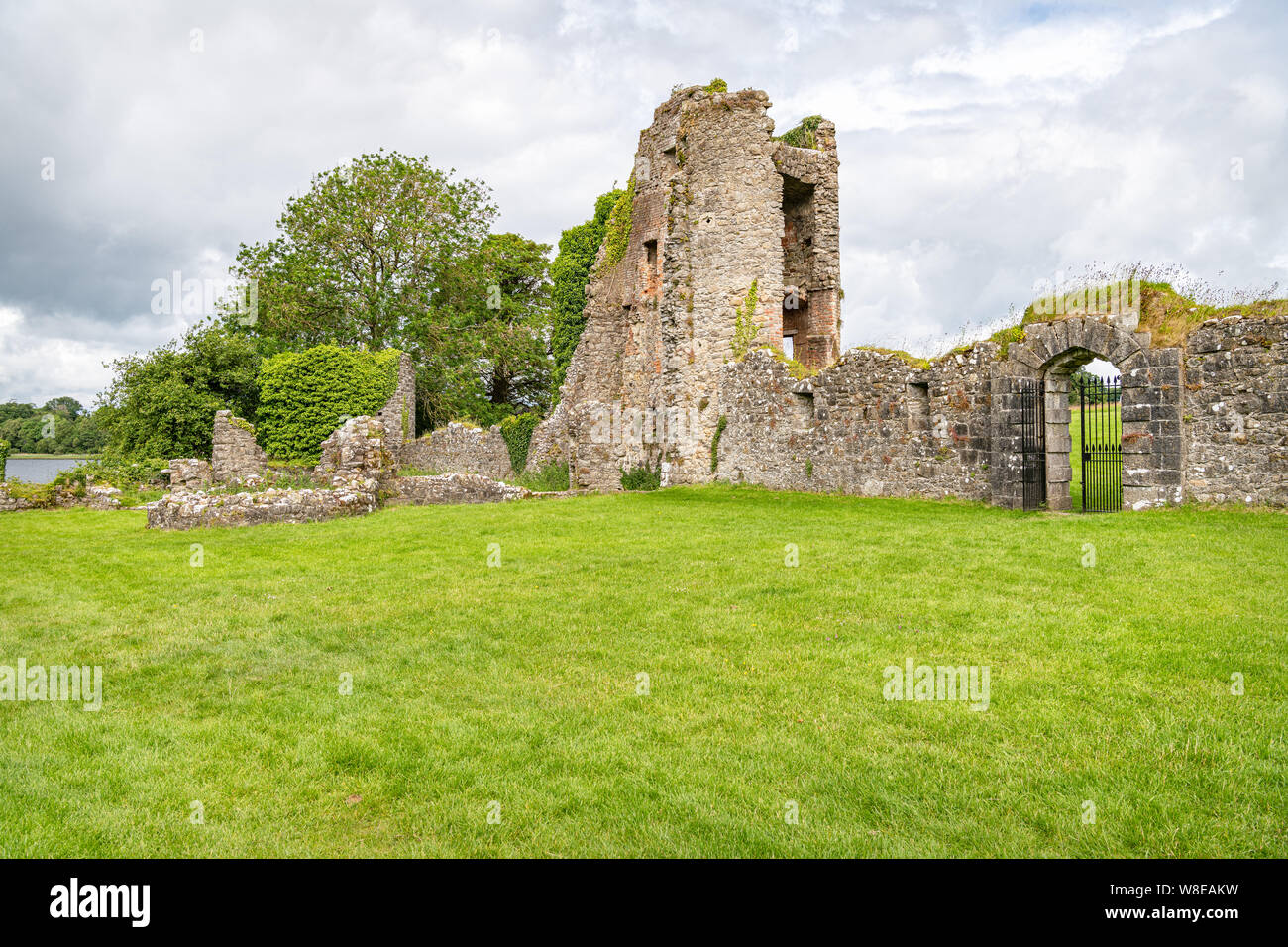 Il vecchio castello, il Crom Estate, Co Fermanagh, Irlanda del Nord Foto Stock