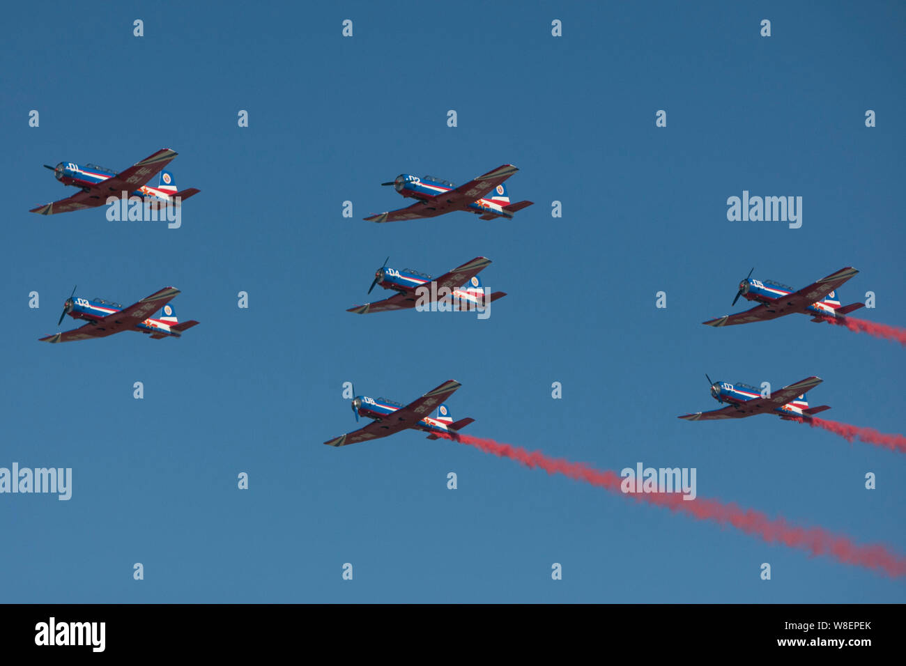Aerei acrobatici immagini e fotografie stock ad alta risoluzione - Alamy