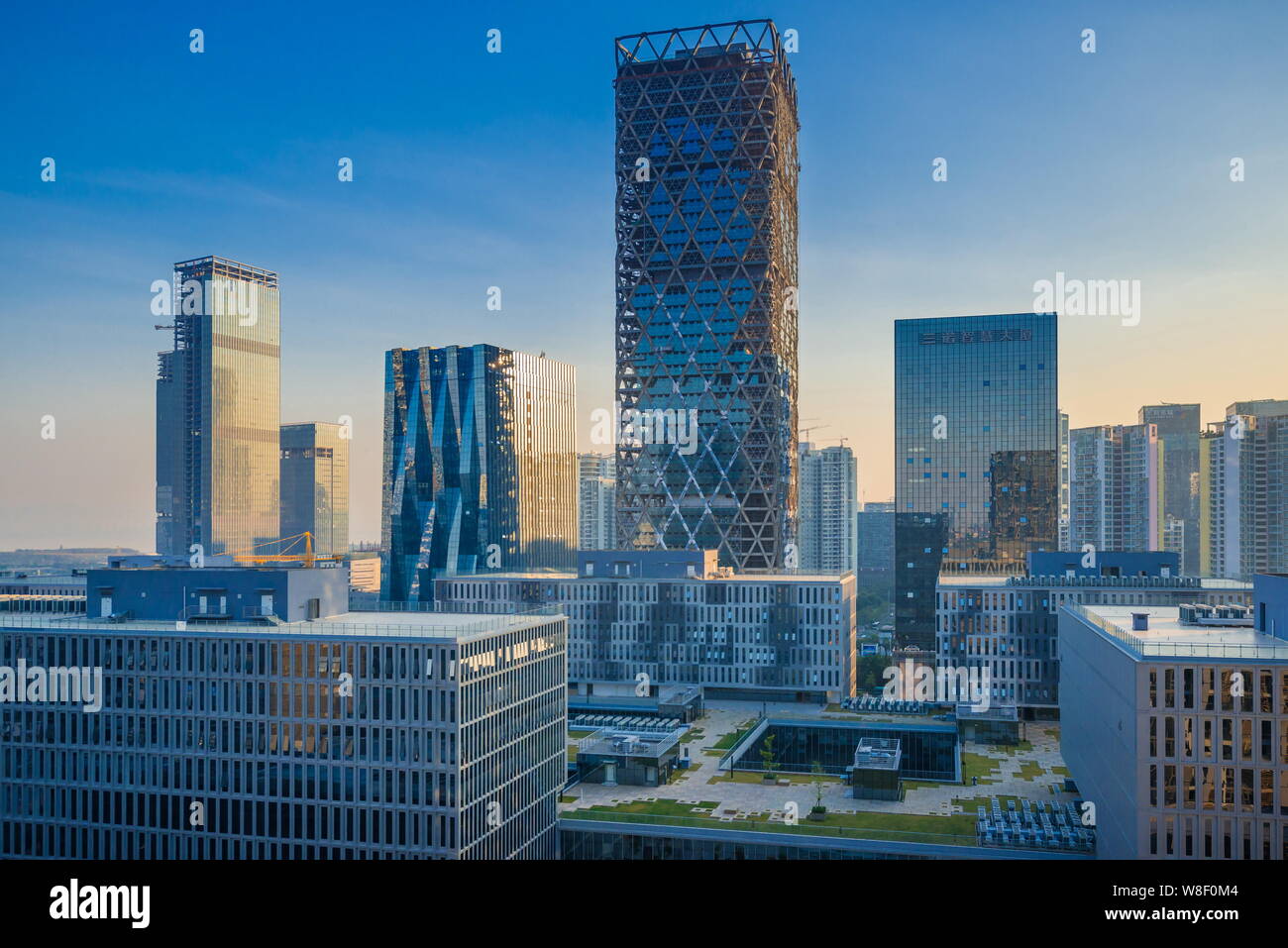 Vista di edifici ad alta nella città di Shenzhen, Cina del sud della provincia di Guangdong, 20 dicembre 2014. Foto Stock