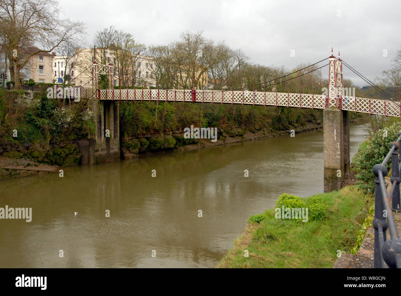 Carcere passerella di traghetti che attraversano la Avon nuovo taglio, Bristol, Inghilterra Foto Stock