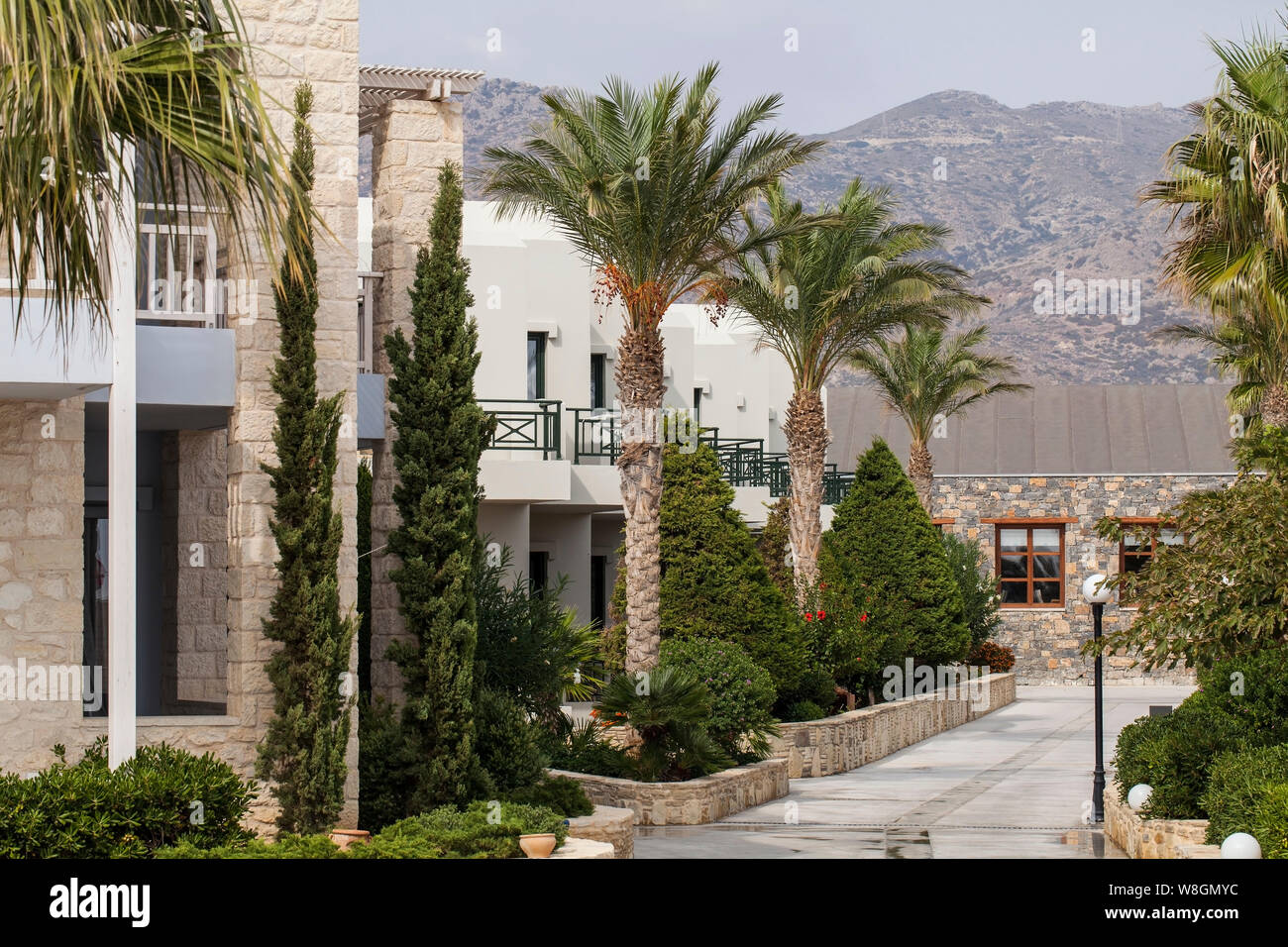 Ierapetra,Creete,Greece-October18,2018: Ostria Beach Resort & Spa è di lusso all inclusive hotel sulla spiaggia di creta vicino la città di Ierapetra. Foto Stock