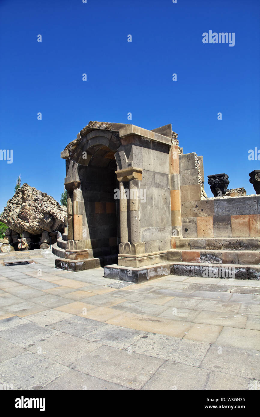 Zvartnots, rovine dell antico tempio in Armenia Foto Stock