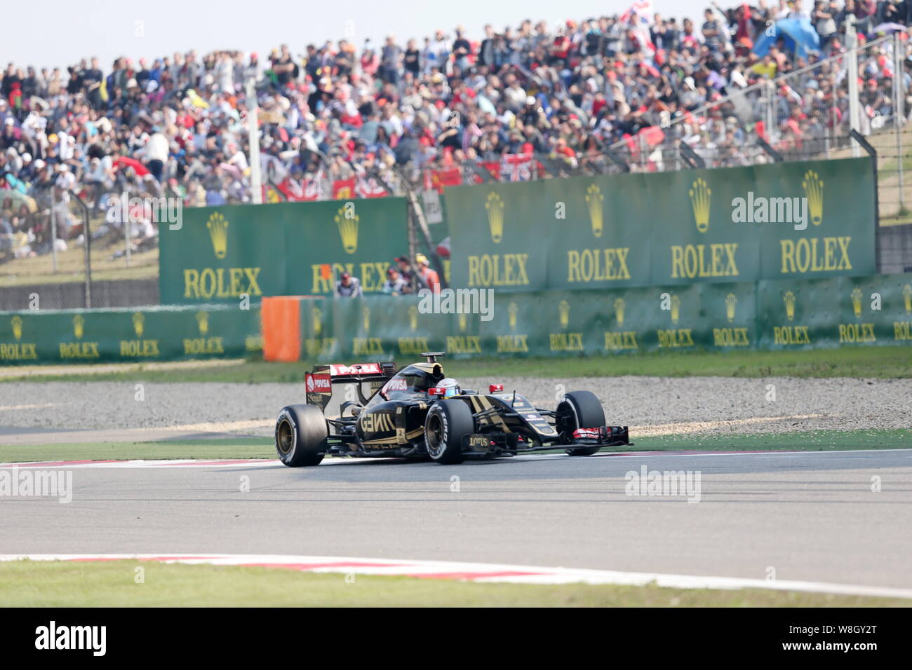 In Francia la Romain Grosjean di Lotus compete durante il 2015 Formula 1 Gran Premio di Cina a Shanghai International Circuit in Cina a Shanghai, 12 A Foto Stock
