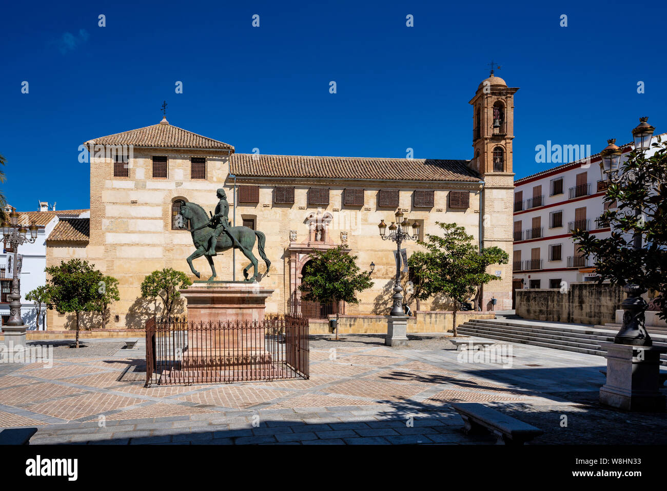 Convento di Santa Catalina nella vecchia Coso Square Plaza del Coso Viejo in Antequera. Provincia di Malaga, Andalusia, Spagna Foto Stock