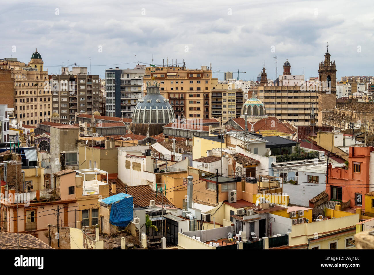 Vista su piazze, palazzi, le strade di Valencia sulla costa orientale della Spagna, è la capitale della comunità autonoma di Valencia e la terza grande Foto Stock