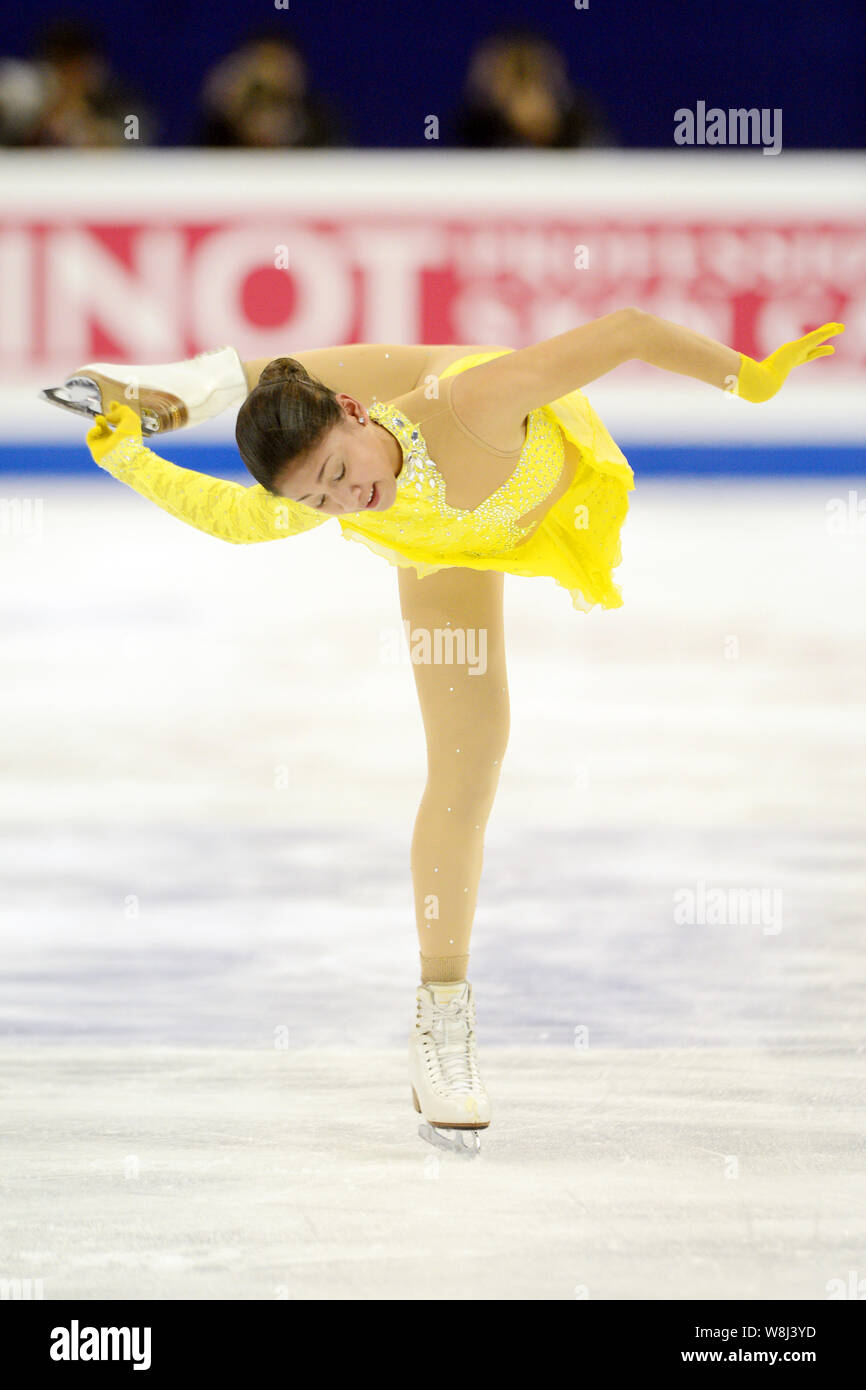 Krystle Alisson Perticheto delle Filippine compie durante il Signore breve programma dell'ISU World Figure Skating Championships 2015 a Shanghai, Foto Stock