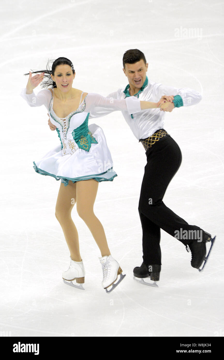 Charlene Guignard e Marco Fabbri d'Italia eseguire durante la danza su ghiaccio Danza libera dell'ISU World Figure Skating Championships 2015 a Shanghai, Ch Foto Stock