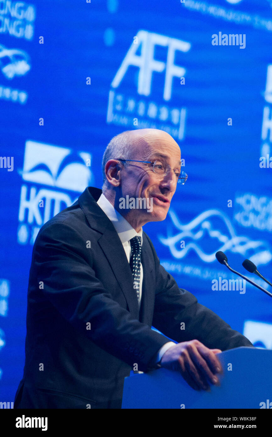 Timothy Massad, Presidente degli Stati Uniti Commodity Futures Trading Commission (CFTC), parla all'ottavo Asian Forum finanziario (AFF) a Hong Kong, Cina, 19 Ja Foto Stock