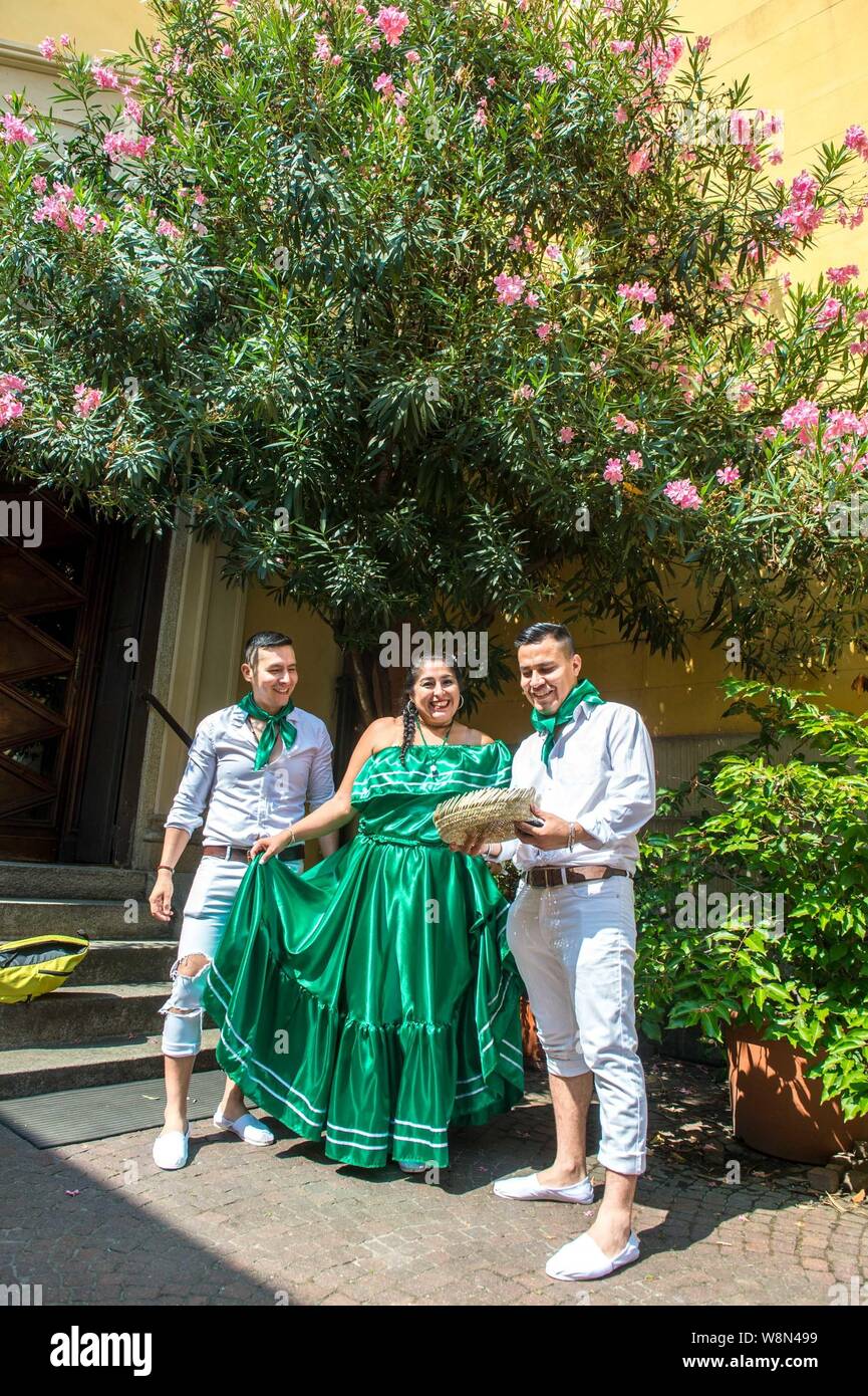 Milano, Italia. 10 Ago, 2019. Boliviano della festa di Nostra Signora di Urkupina (Carlo Cozzoli/fotogramma, Milano - 2019-08-10) p.s. la foto e' utilizzabile nel rispetto del contesto in cui e' stata scattata, e senza intento diffamatorio del decoro delle persone rappresentate Credit: Indipendente Photo Agency Srl/Alamy Live News Foto Stock