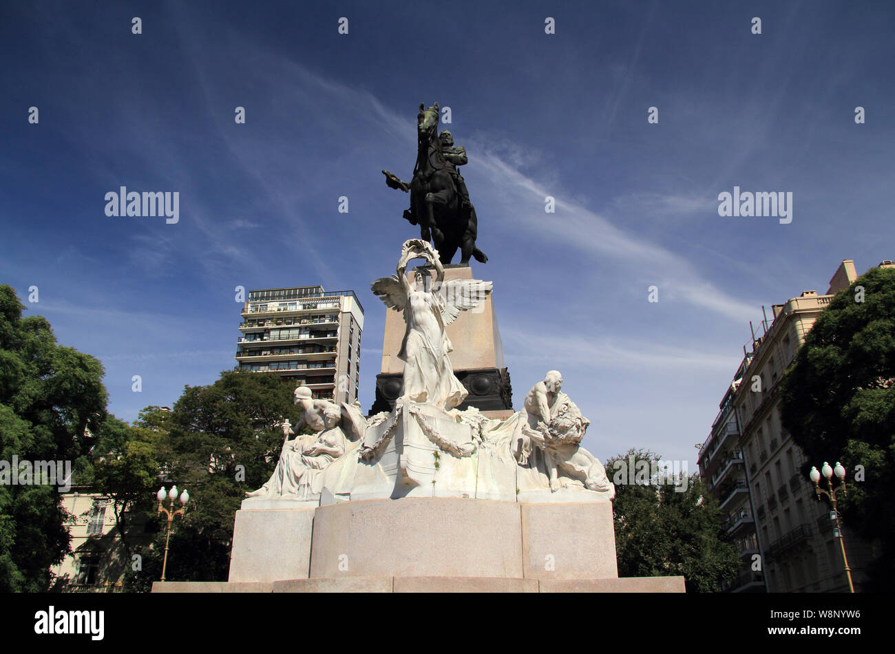 Il Mitre monumento, situato nel quartiere di Recoleta di Buenos Aires, Argentina, onora l ex presidente dell'Argentina, Bartolomé Mitre Foto Stock