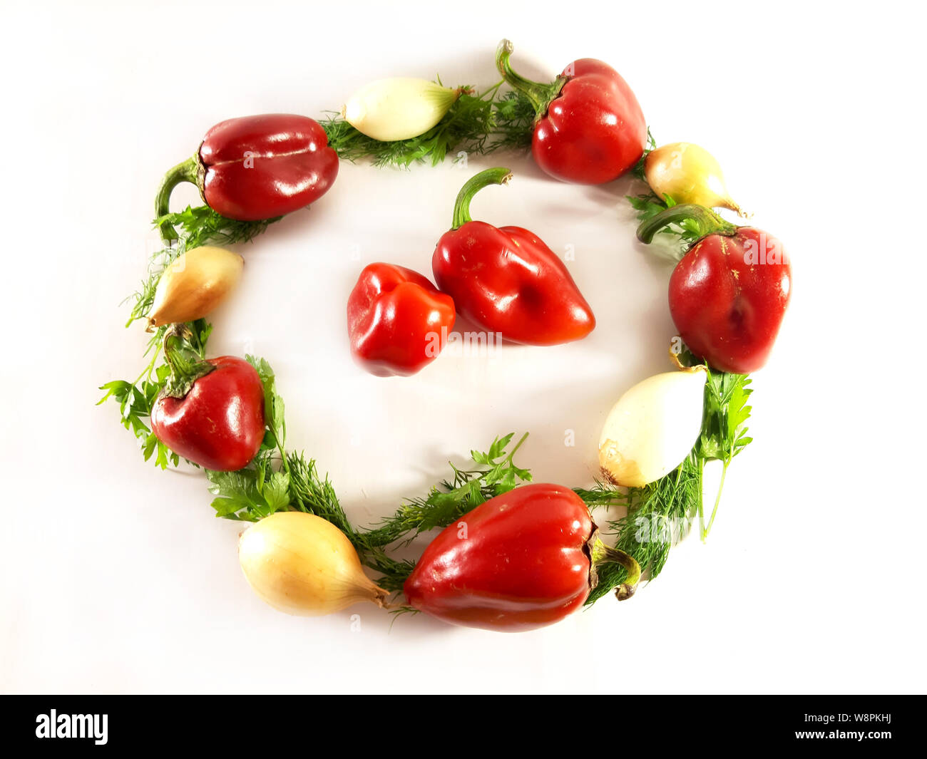 Verdi ortaggi assortiti, ecologia, cibo, aneto. Isolato oggetto verde per la progettazione, sfondo bianco beaty. Foto Stock