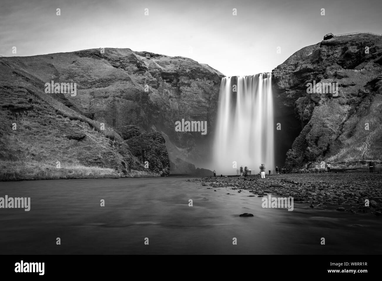 Skogafoss, la più alta cascata nel sud dell'Islanda Foto Stock