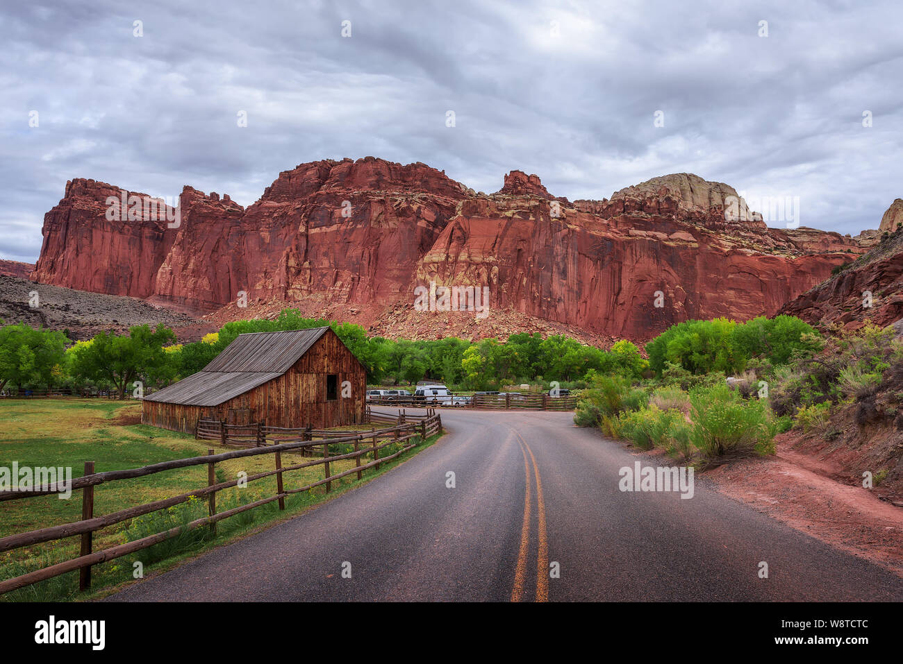Fienile storico nel parco nazionale di Capitol Reef, Utah Foto Stock