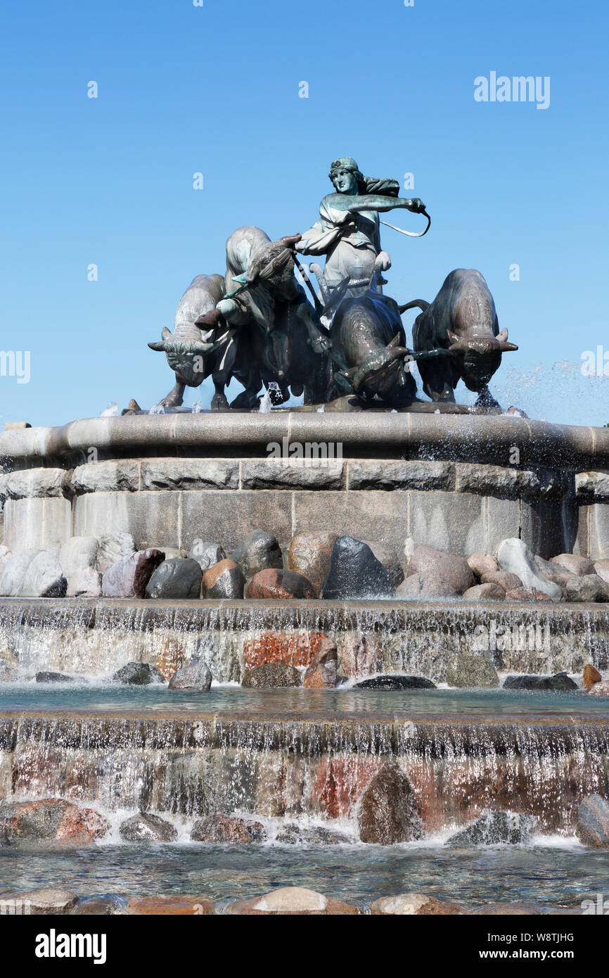 La Fontana Gefion, sul porto, Copenhagen DANIMARCA Scandinavia Foto Stock