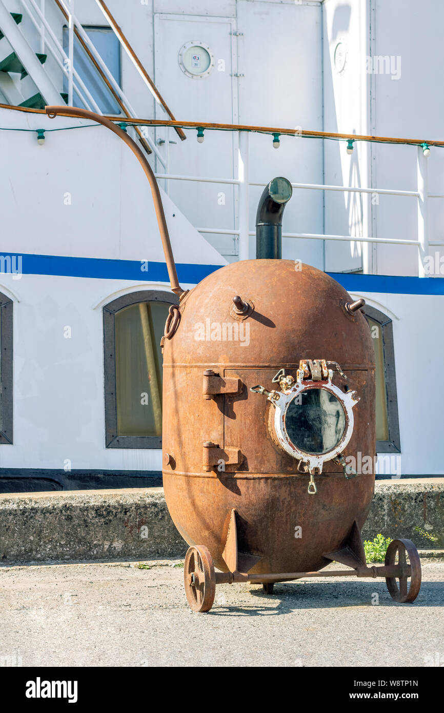 Batiscafo trieste immagini e fotografie stock ad alta risoluzione