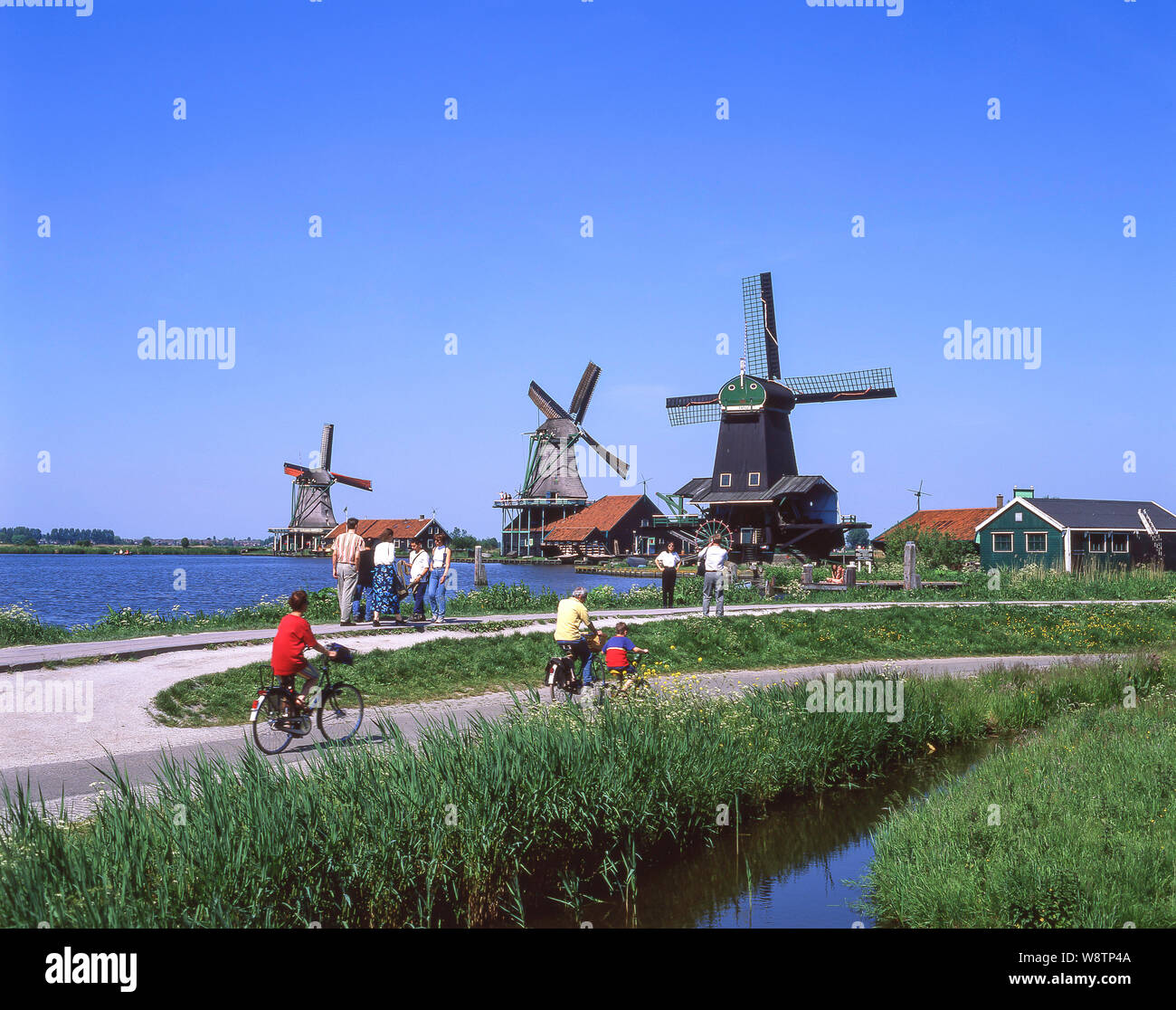 Mulini a vento di Zaanse Schans, Zaandam, Noord-Holland, Regno dei Paesi Bassi Foto Stock