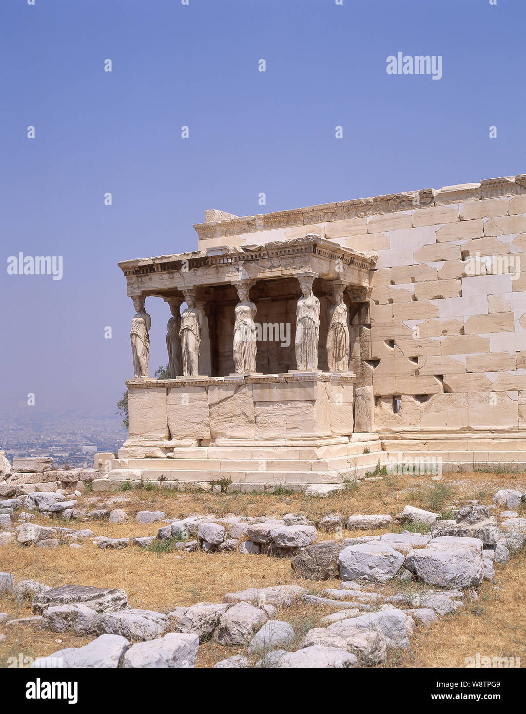 Portico delle cariatidi, il Erechtheum, Acropoli di Atene Atene (Athina), il centro di Atene, Grecia Foto Stock