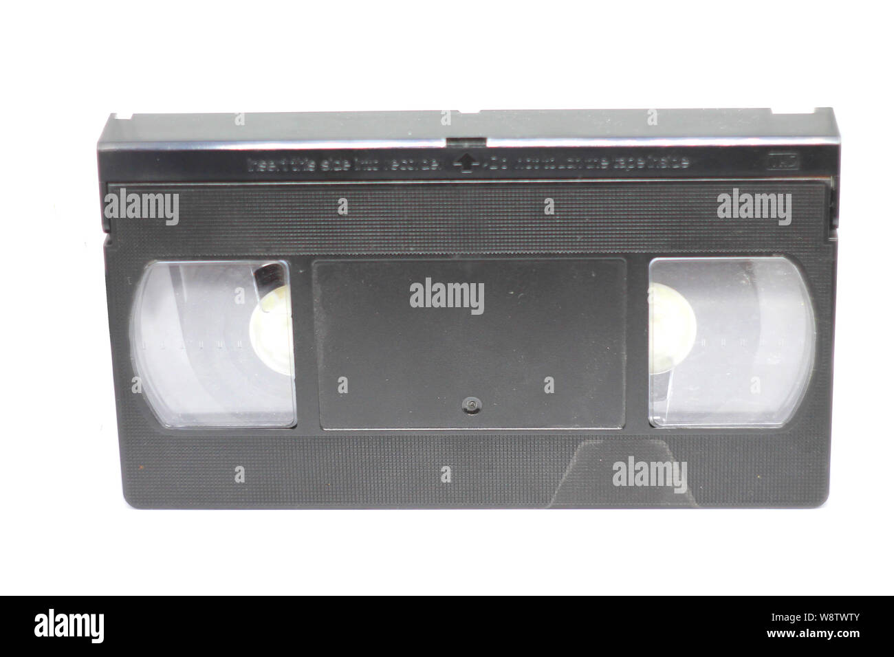 Videocassetta close up su uno sfondo bianco. vecchio, registrare suoni e immagini Foto Stock