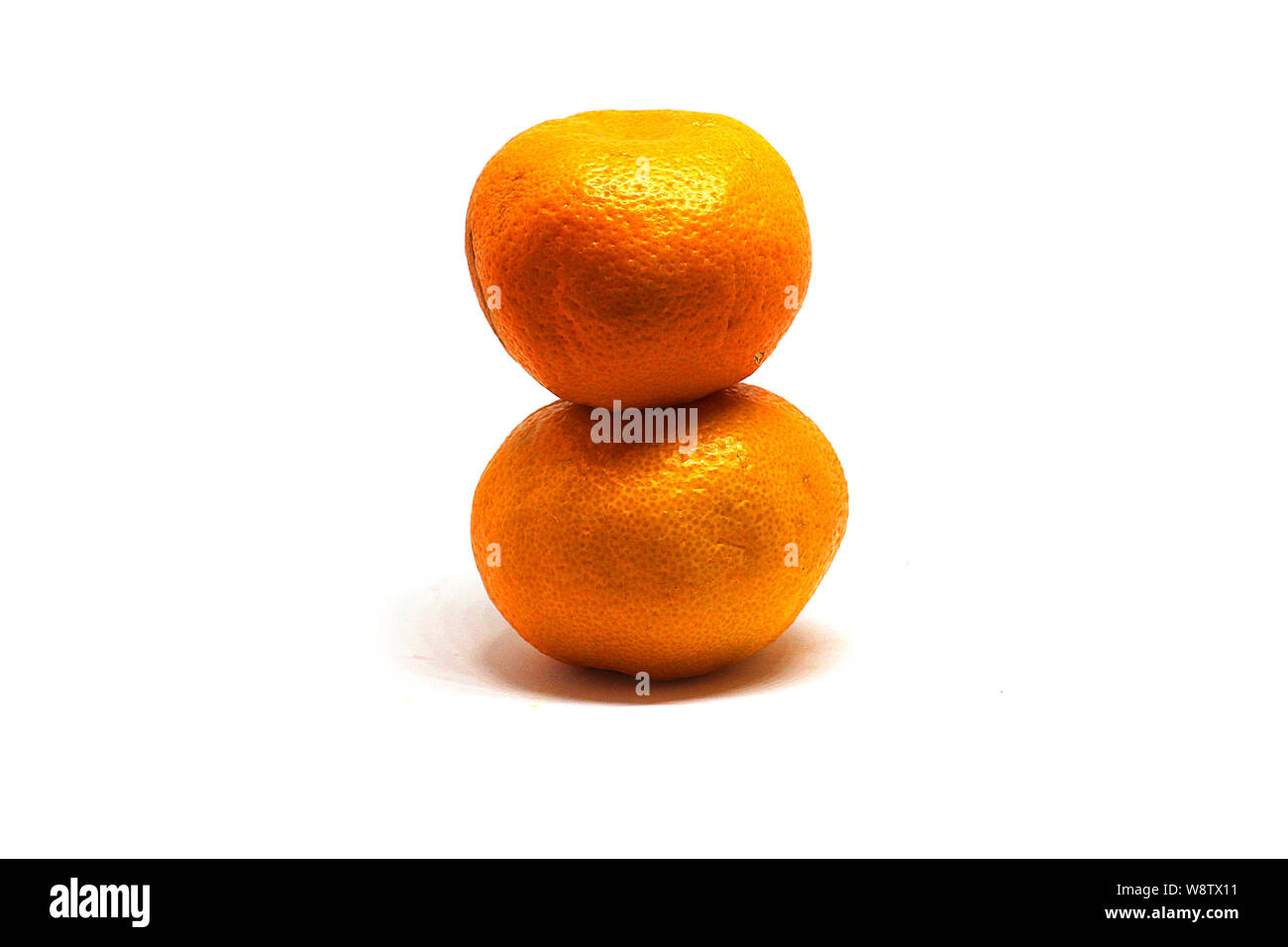 Mandarin isolati su sfondo bianco Foto Stock