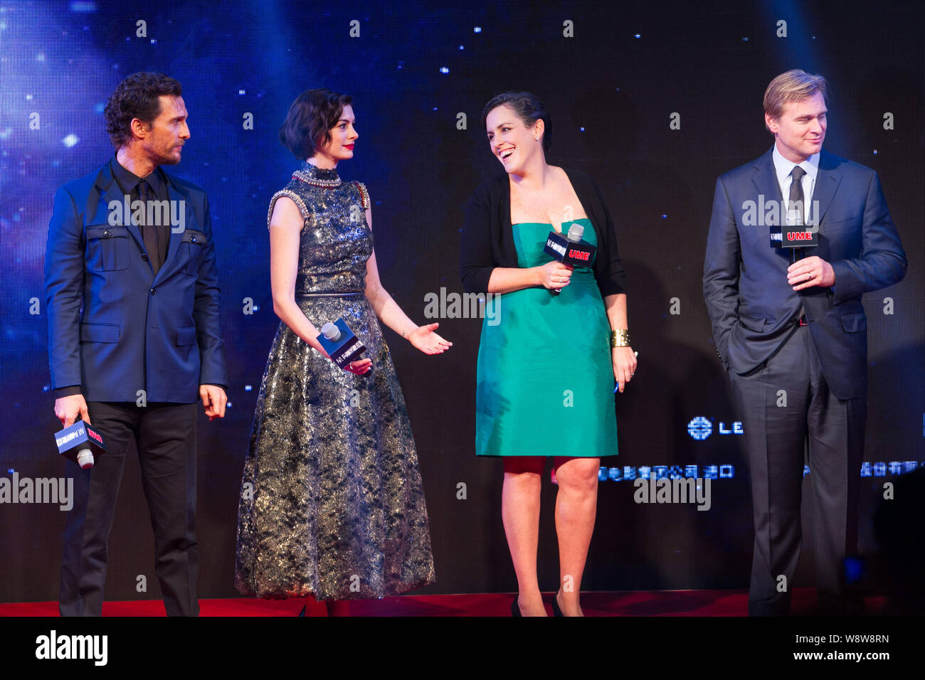 (Da sinistra) attore americano Matthew McConaughey, actrice americano Anne Hathaway, British film di produttori di Emma Thommas e British film del regista Christoph Foto Stock