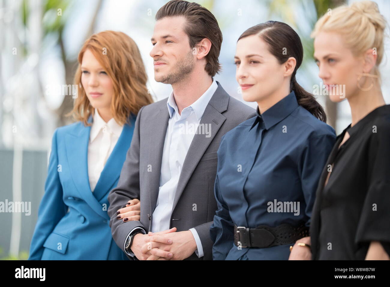 (Da sinistra) attrice francese Lea Seydoux, attore Gaspard Ulliel, attrice Amira Casar e modello Aymeline Valade pongono a una foto per il loro film, Sain Foto Stock