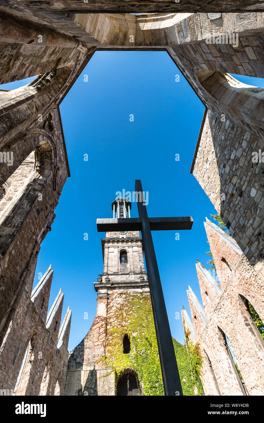 Chiesa distrutte durante la guerra Foto Stock