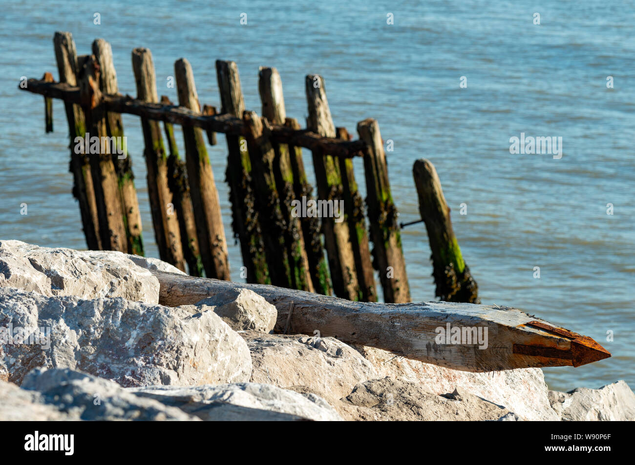 I frangiflutti in legno installato oltre cento anni fa Foto Stock