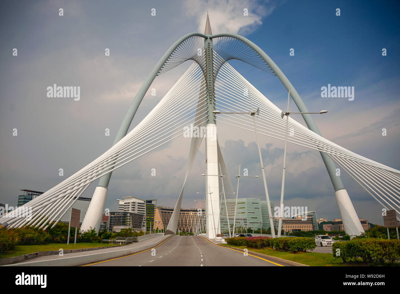 La seri Wawasan Bridge, Putrajaya, Malaysia Foto Stock