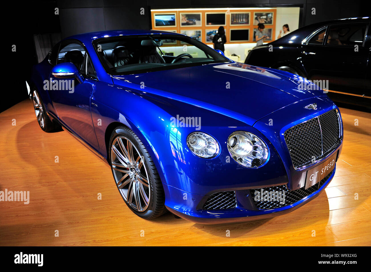 --FILE--una GT velocità vettura premium è visualizzato durante il quarto Rendez-Vous Hainan in Haikou, sud Chinas Hainan provincia, 30 marzo 2013. Entro sette y Foto Stock
