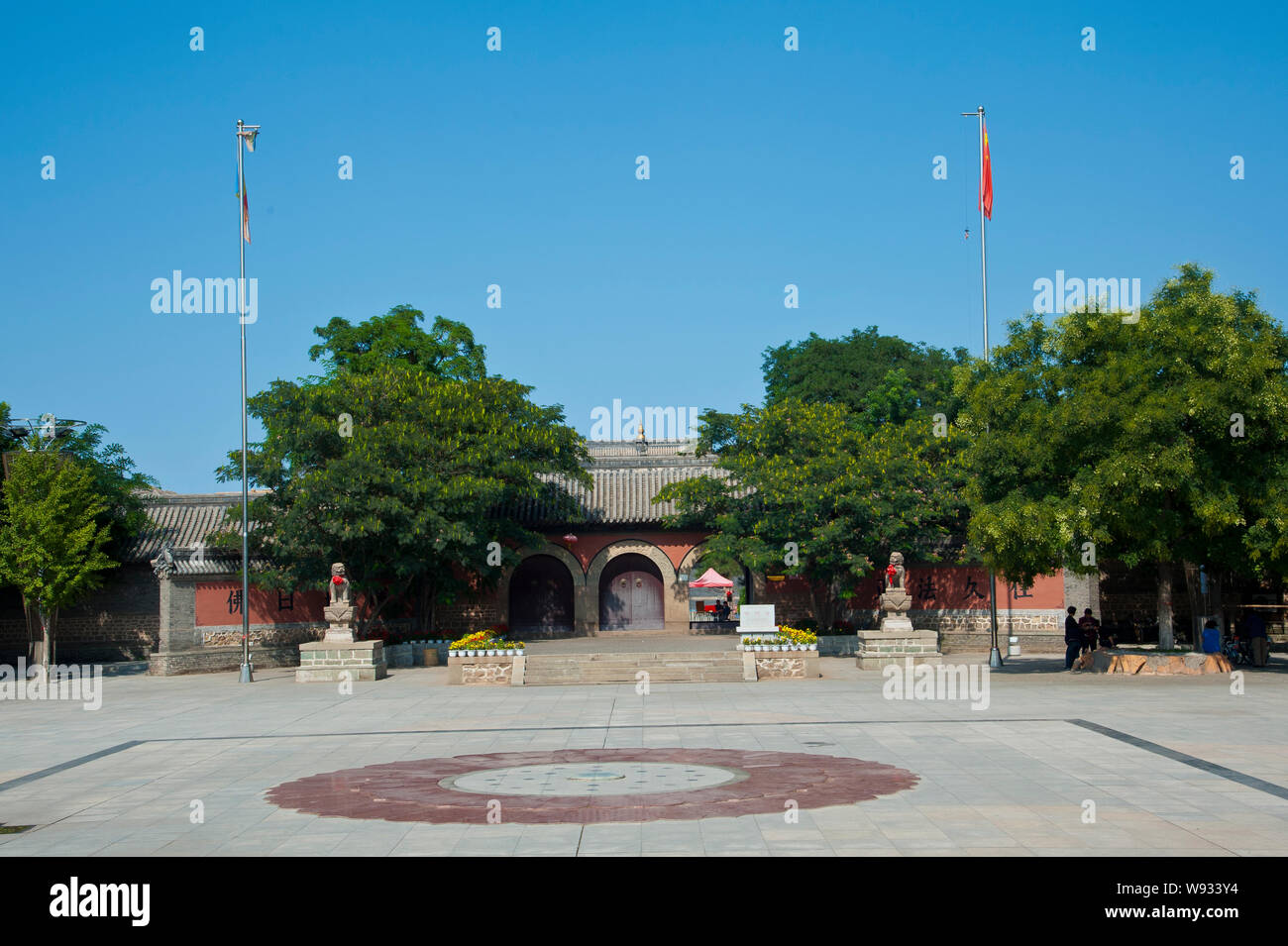 Vista del tempio Youshun nella città di Chaoyang, nordest Chinas provincia di Liaoning, 8 settembre 2011. Foto Stock