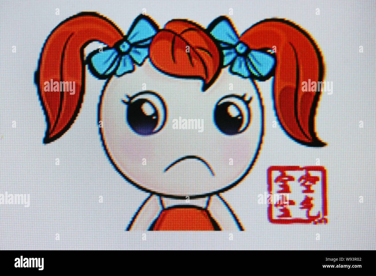 La schermata presa il 19 dicembre 2013 mostra l'aria pixie arancione con capelli e vestiti che rappresentano in tempo reale la qualità dell'aria a Shanghai è la luce Foto Stock