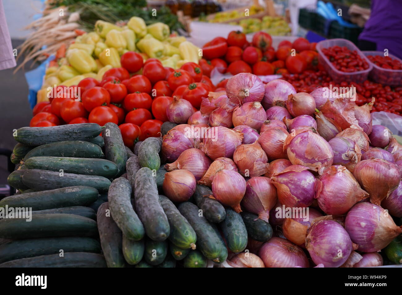 Verdure fresche a livello locale mercato alimentare a Zagabria Foto Stock