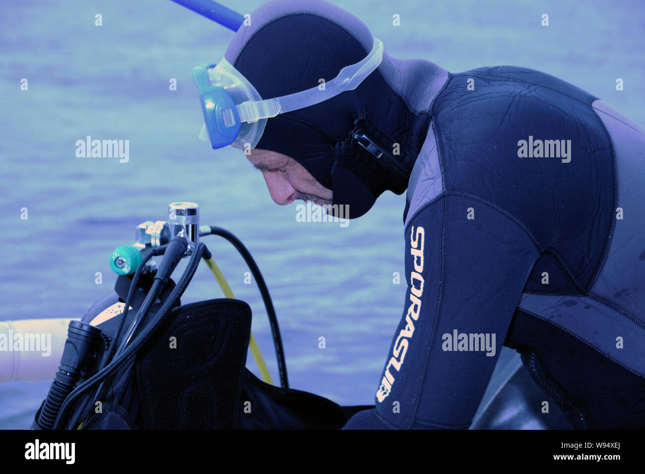 Diving,subacqueo, subacquea, attività, acqua, superficie, attrezzature,profondità, immersioni,lavoro, sul mare oceano, sport, umano, Foto Stock